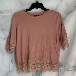 TOPSHOP SLIGHTLY CROPPED LACE PINK SHORT SLEEVE